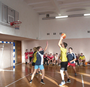 «Спортом по вредным привычкам»