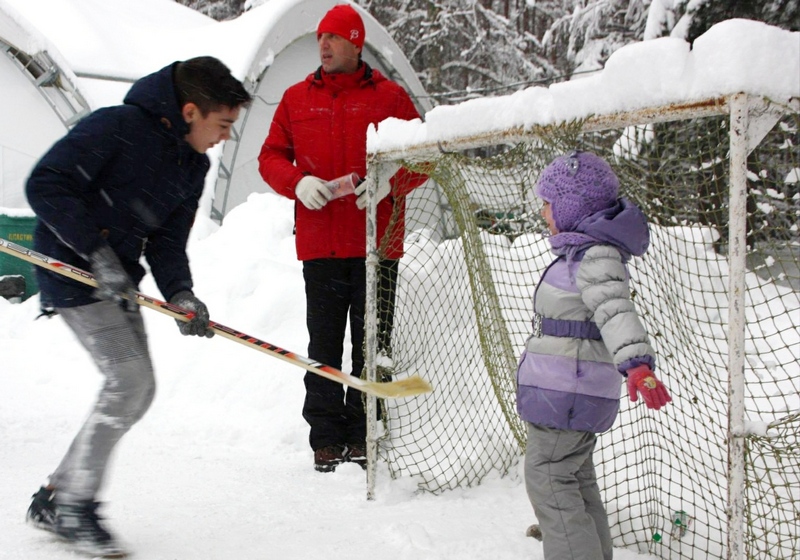 На лыжах и коньках:  активный отдых на  свежем воздухе