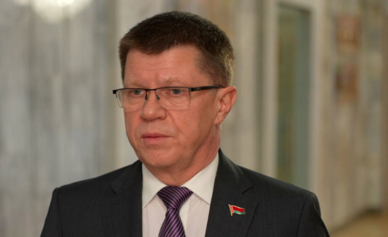 Сенько рассказал, на какие проблемные вопросы обращают внимание люди во время сбора подписей