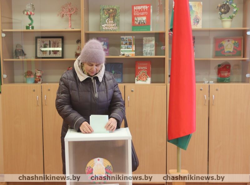 Фотофакт. Досрочное голосование на выборах Президента продолжается на Чашниччине