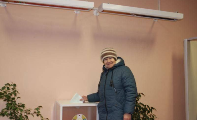 Жители Сельца поделились мнением о выборах Президента