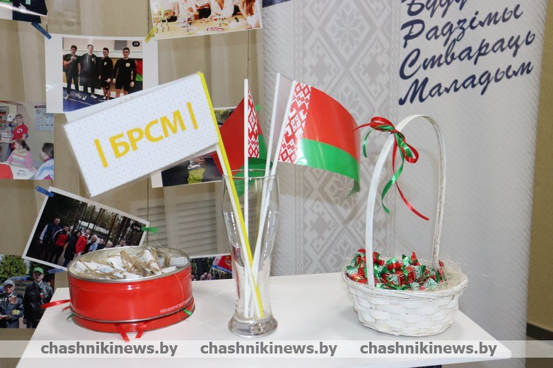 Акция общественного объединения «БРСМ» «Чудеса на Рождество» проходит в районе