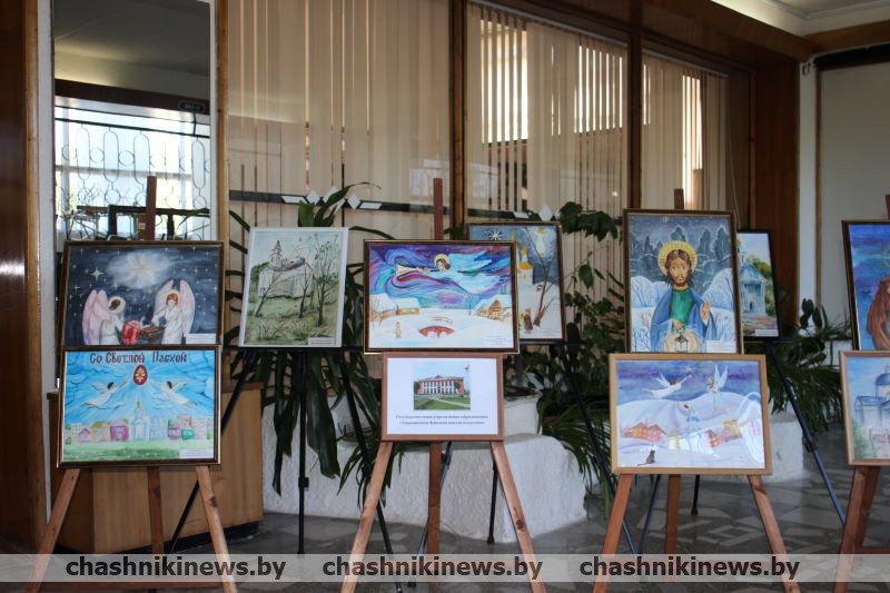 В Новолукомльском Дворце культуры прошёл праздничный концерт “Пасхальный перезвон”