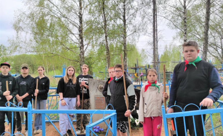 В Чашникском районе активно благоустраивают воинские захоронения