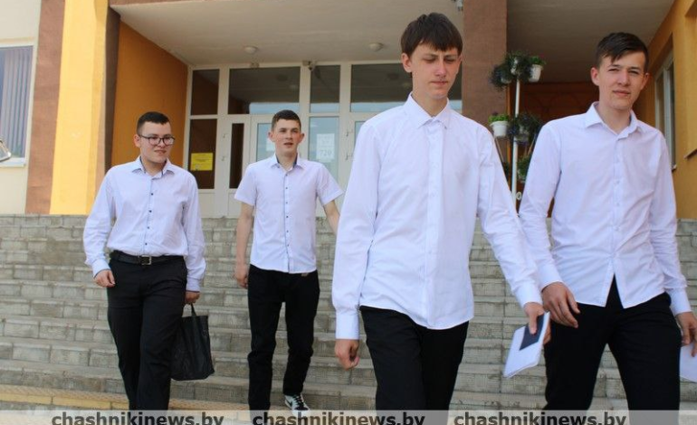 В Чашникском районе в ЦЭ приняли участие 144 выпускника