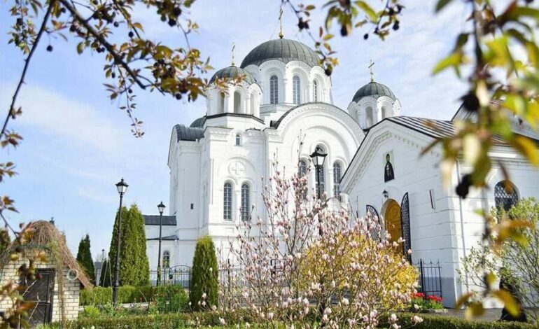 Руководство области поздравляет православных христиан Витебщины с 900-летием Спасо-Евфросиниевского монастыря в Полоцке