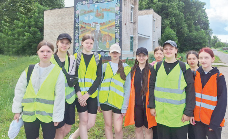 Учащиеся чашникской гимназии совершили велопоход на Черейскую землю