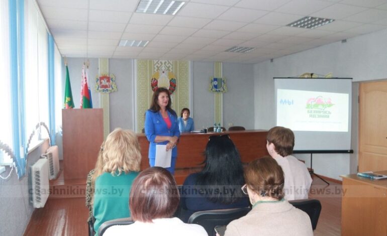 Елена Нефедова с рабочим визитом посетила Новолукомль