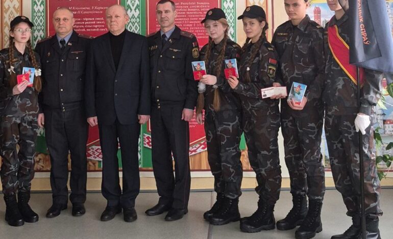 Сегодня в торжественной обстановке прошло вступление в ряды воспитанников военно-патриотического клуба “Патриот” МВД