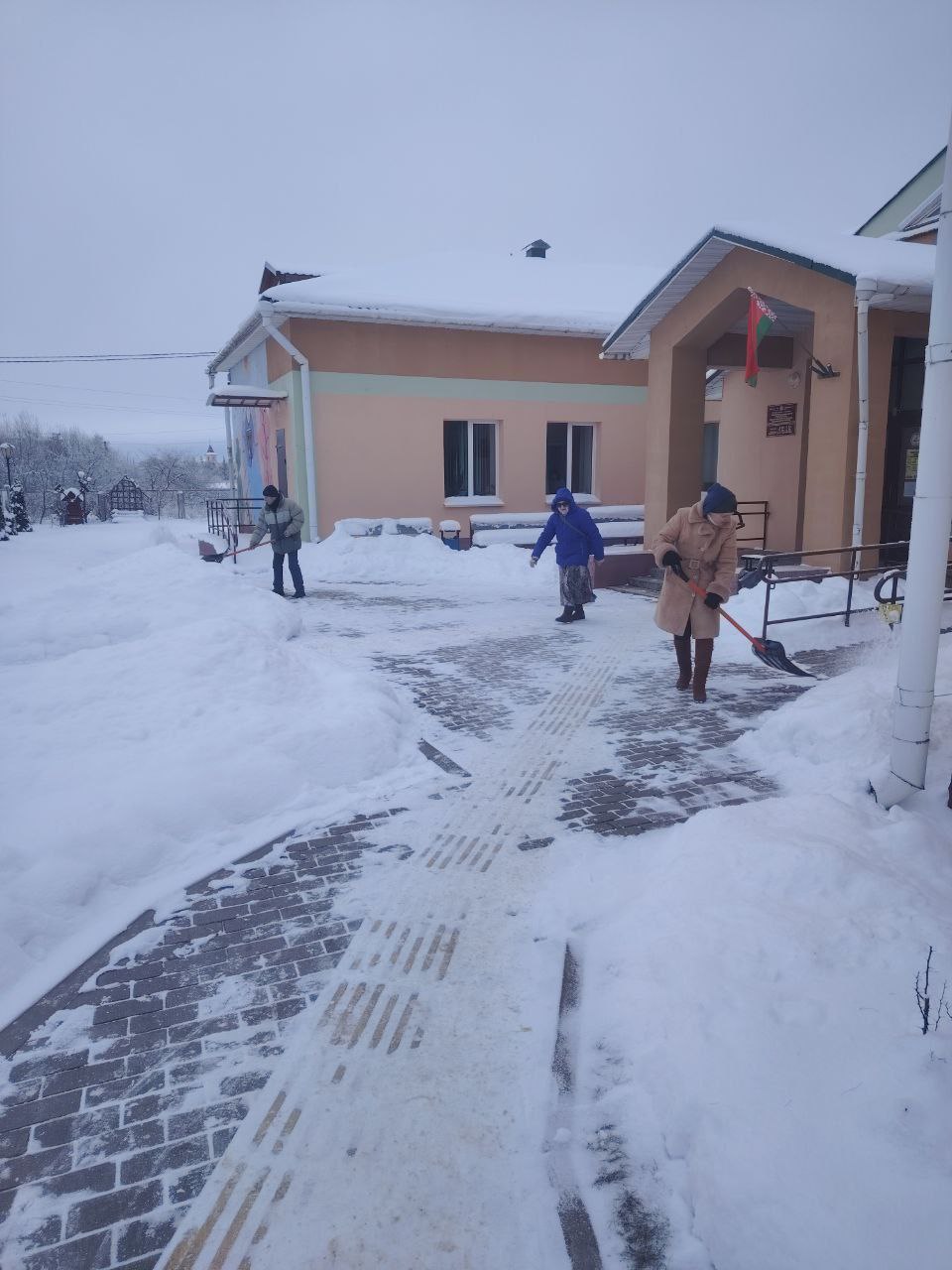 Трудотерапия для подучетных: Чашникский РОВД организует социальную адаптацию