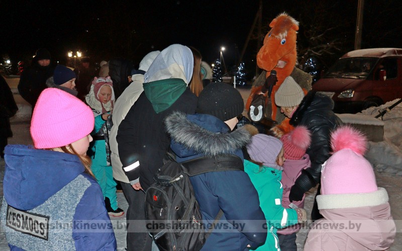 Сегодня в Чашниках на площади у райисполкома с размахом отметили Старый Новый год 2026