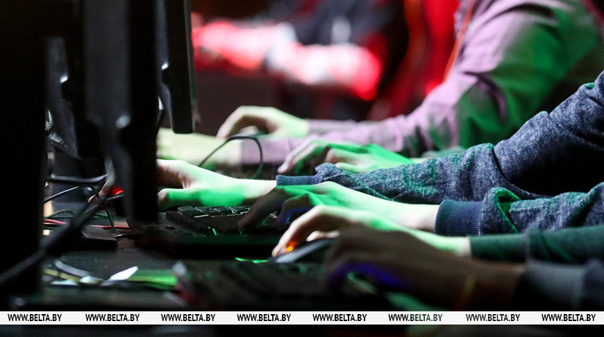 Обиженный пользователь интернет-игры “заминировал” школу 