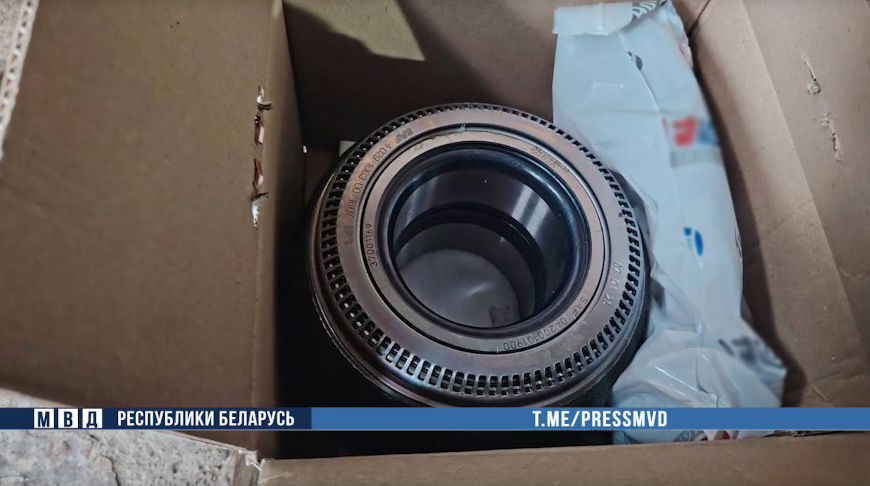 Невероятно, но факт. Двое работников за счет предприятия заказывали дорогостоящие детали для личных авто