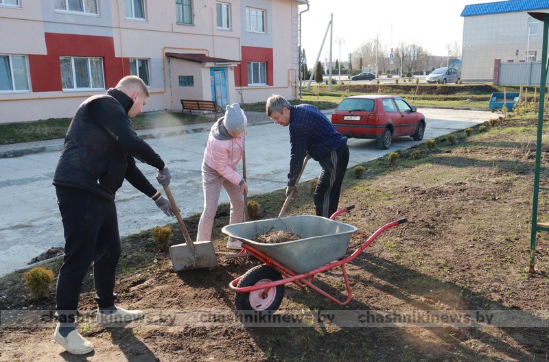В Чашникском районе прошел масштабный районный субботник