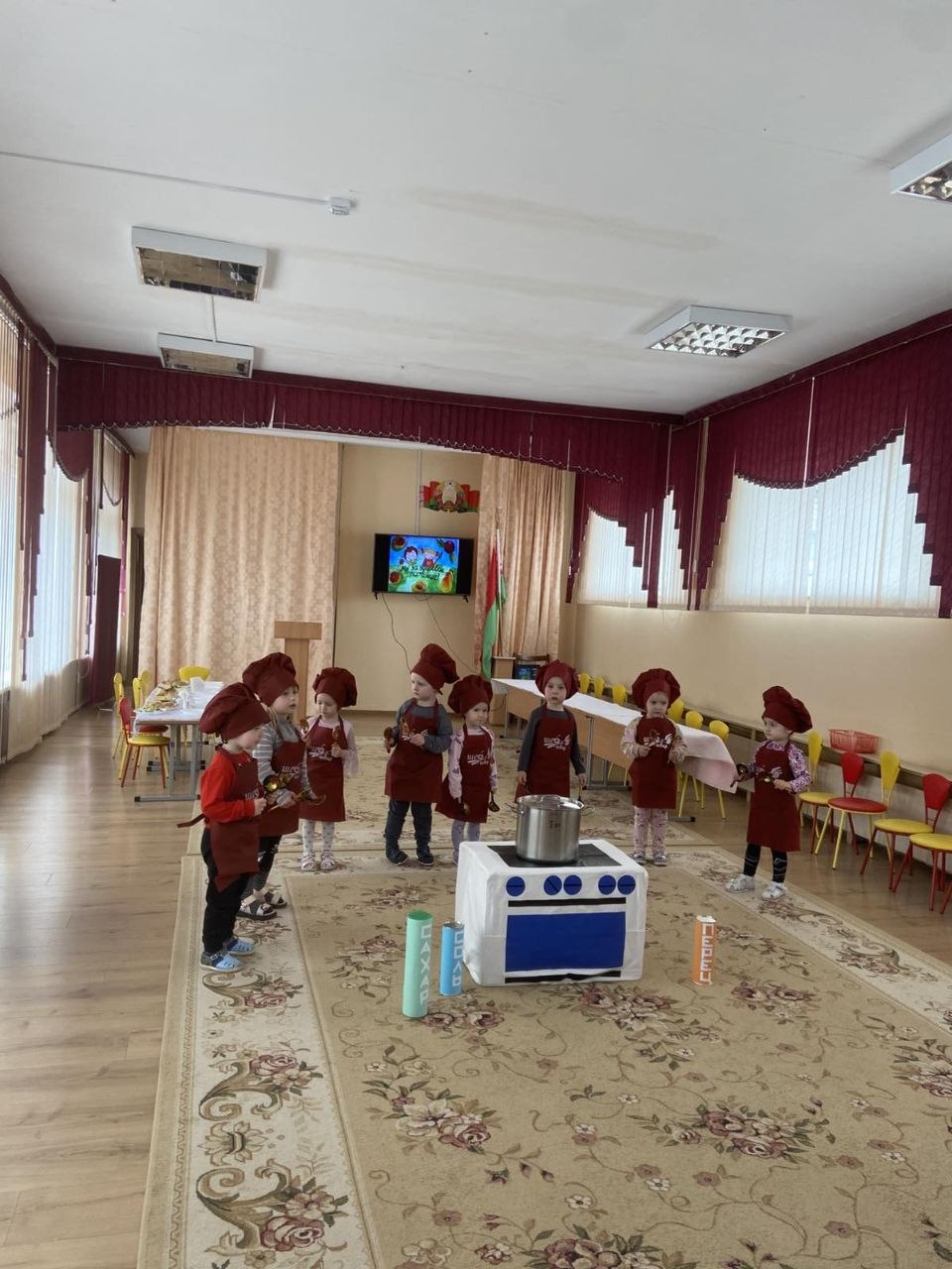 В ГУО «Детский сад №2 г. Новолукомля» прошло родительское собрание с дегустацией блюд