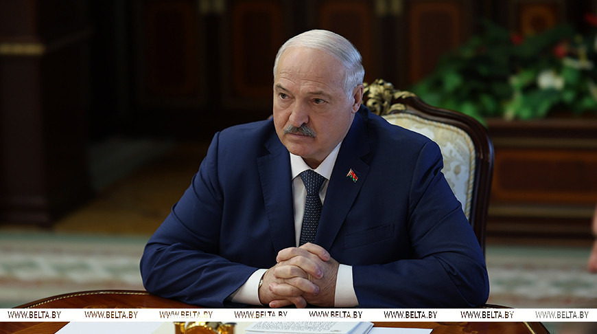 Лукашенко прокомментировал атаку дрона на автобус с гражданами Беларуси 