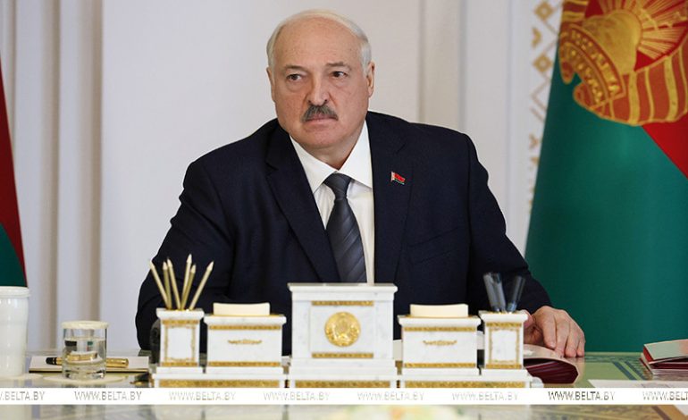 Руководство министерств, Администрации Президента и местная вертикаль. Подробности кадрового дня у Лукашенко 