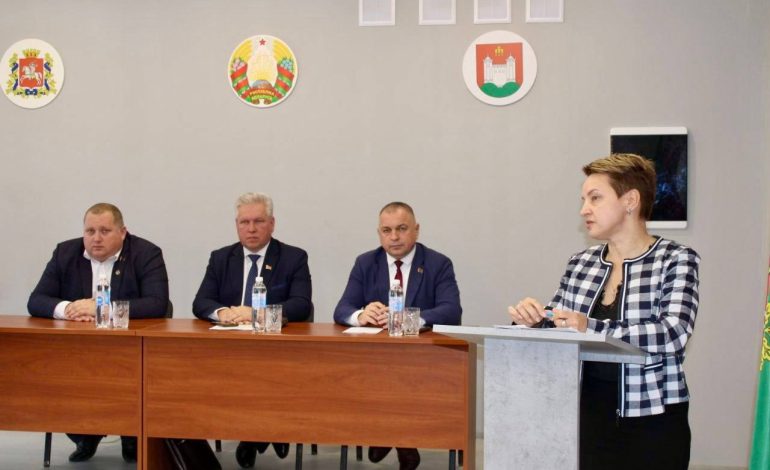  Сохранение института семьи и демографическая безопасность
